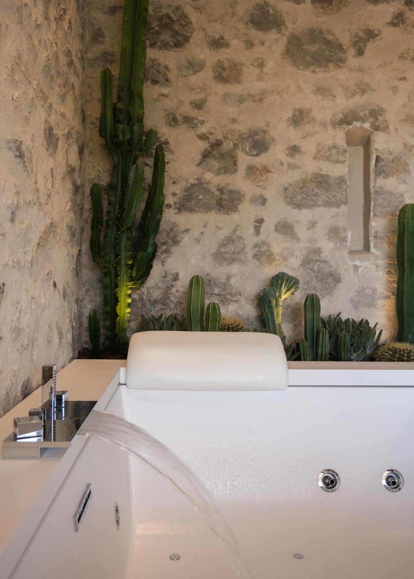 L'Abbaye Hotel La Colle-sur-Loup Eksteriør billede